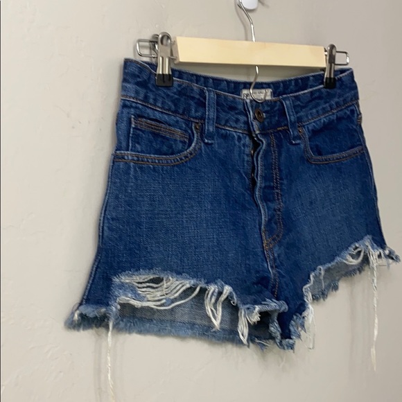 Free People high rise button fly denim shorts 25 - Picture 2 of 10